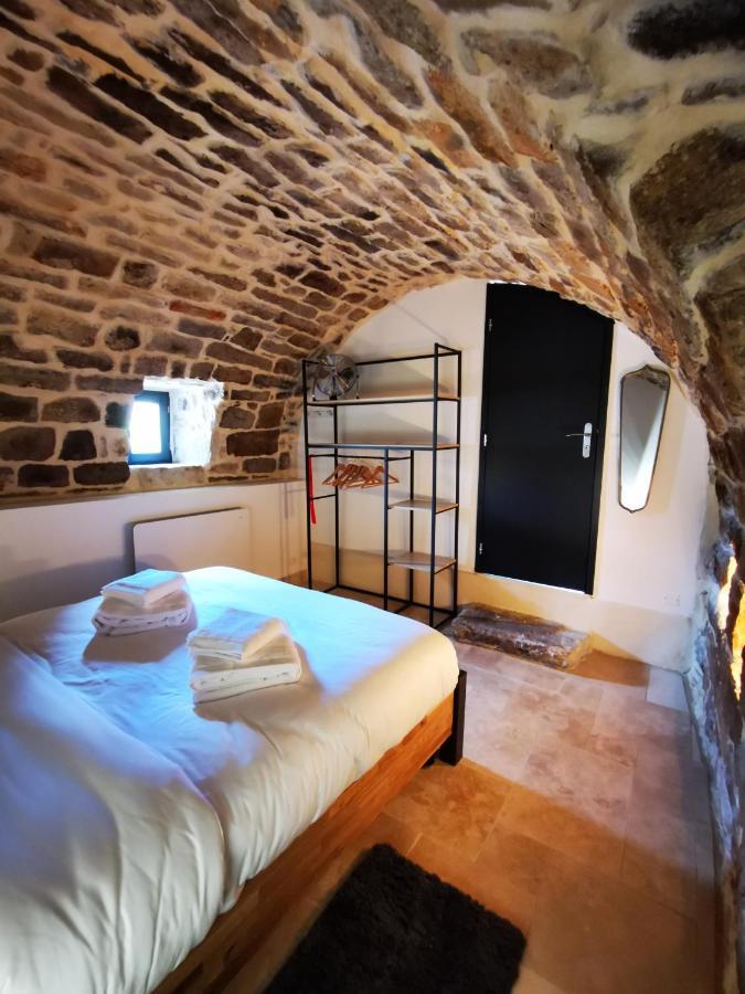 Magnifique Gite En Pierres 6 Personnes Avec Piscine Privee Ardeche Plein Sud Lablachère Eksteriør bilde