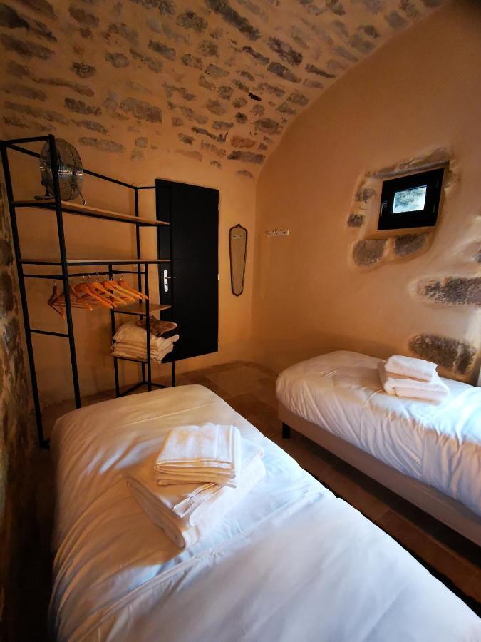Magnifique Gite En Pierres 6 Personnes Avec Piscine Privee Ardeche Plein Sud Lablachère Eksteriør bilde